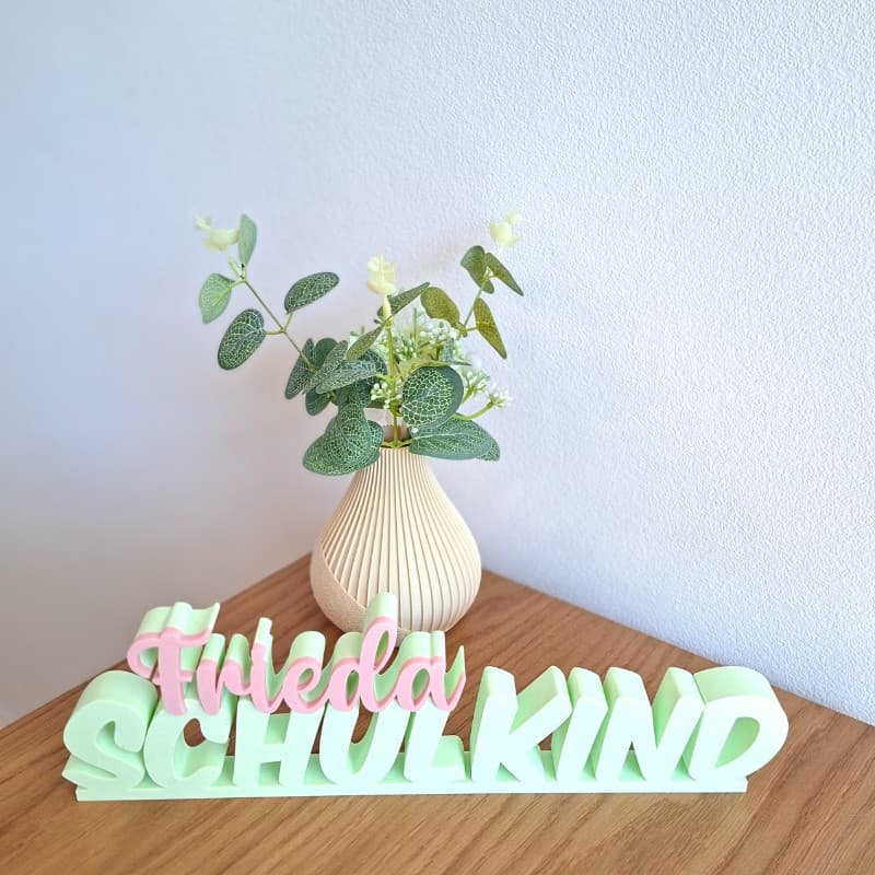 Schriftzug Schulkind personalisiert 2